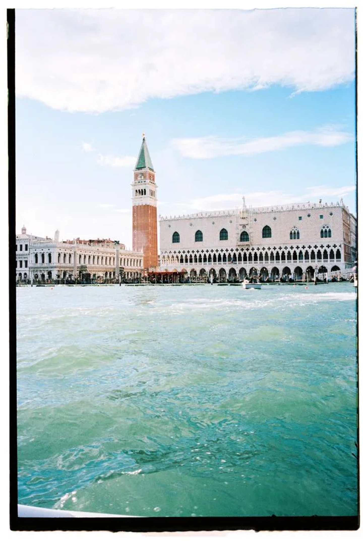 ICON_Dolce_Gabbanna_Aresenale_di_Venezia_4_PabloZamora_Thisissample