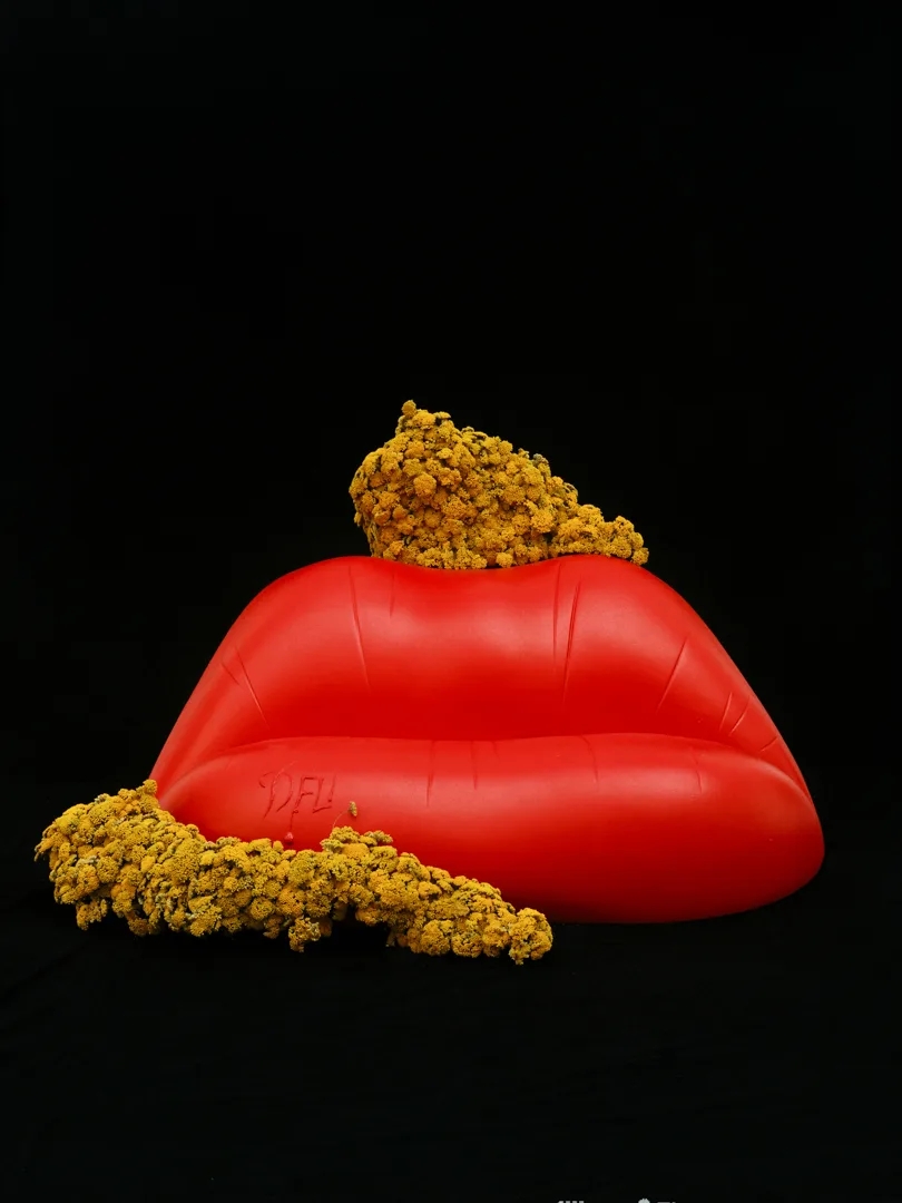 DesignCouples_AD_00_YagoCastromil_Thisissample