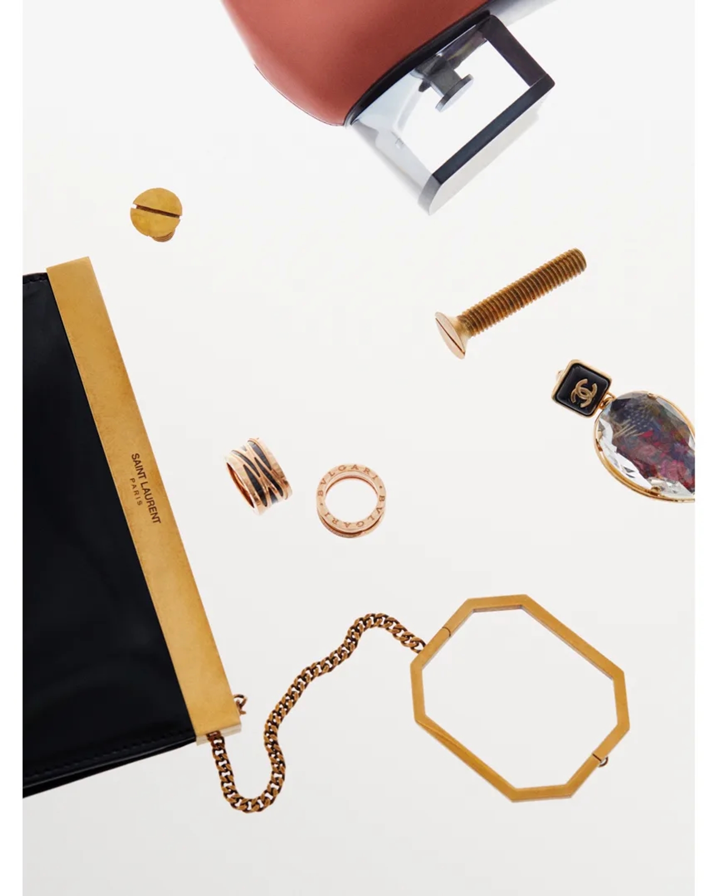 AccessoriesHer_ElPaisSemanal_02_YagoCastromil_Thisissample
