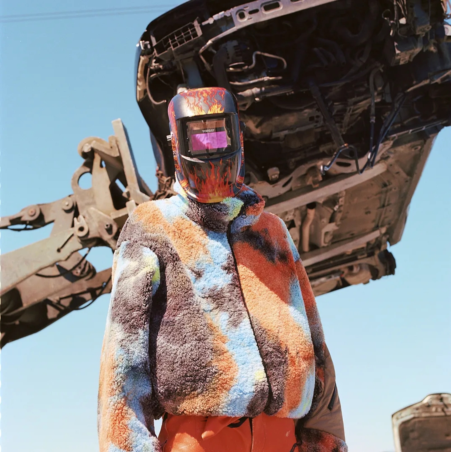 Metal_Magazine_Scrapping_6_Yago_Castromil-2