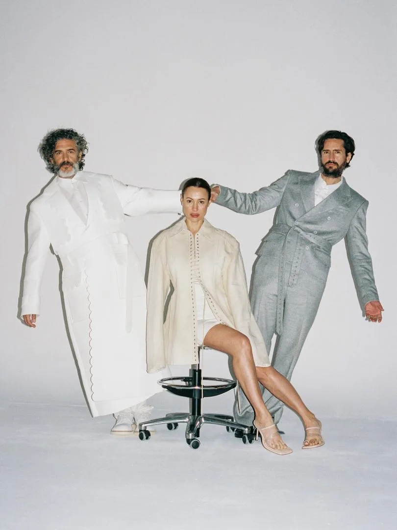 Veronica-Echegui-Juan-Diego-Botto-Leonardo-Sbaraglia-ICON-Magazine_00_Yago_Castromil_Thisissample