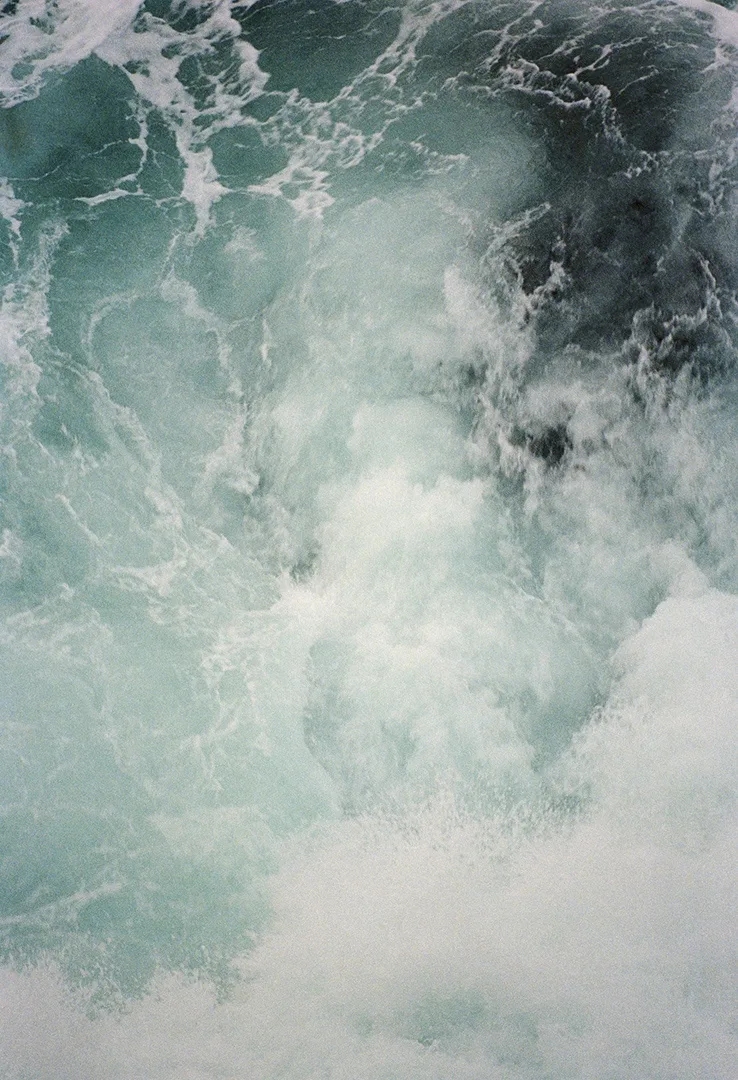 Traveler_A_Costa_Da_Morte_0_Yago_Castromil_Thisissample