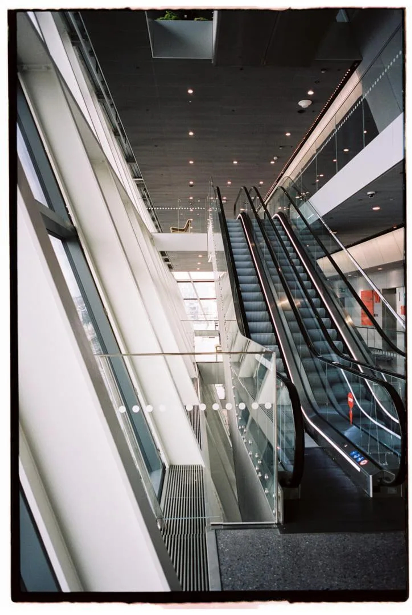 ICON_Design_Oslo_10_Pablo_ZamoraThisissample