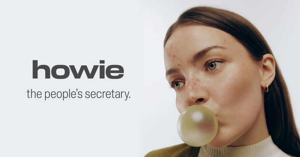 Cover image of Howie Cover image of Howie