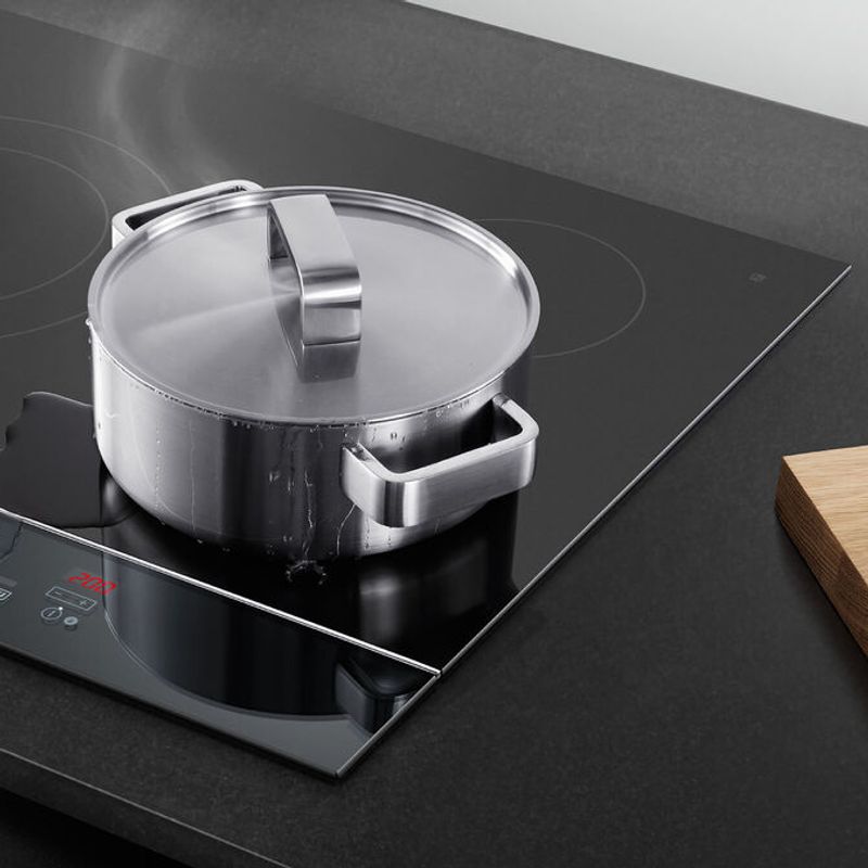 Series 5 - 4 Zone Induction Hob - image 3