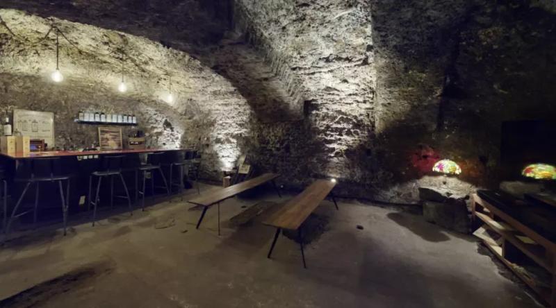 Preview of the virtual tour: Genestine distillery and cellar