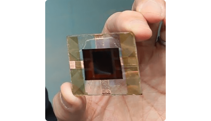 Célula fotovoltaica híbrida Célula fotovoltaica híbrida