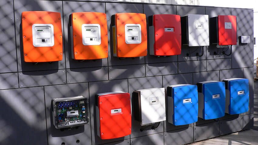 Energia solar no Brasil – Análise dos fabricantes de inversores Energia solar no Brasil – Análise dos fabricantes de inversores