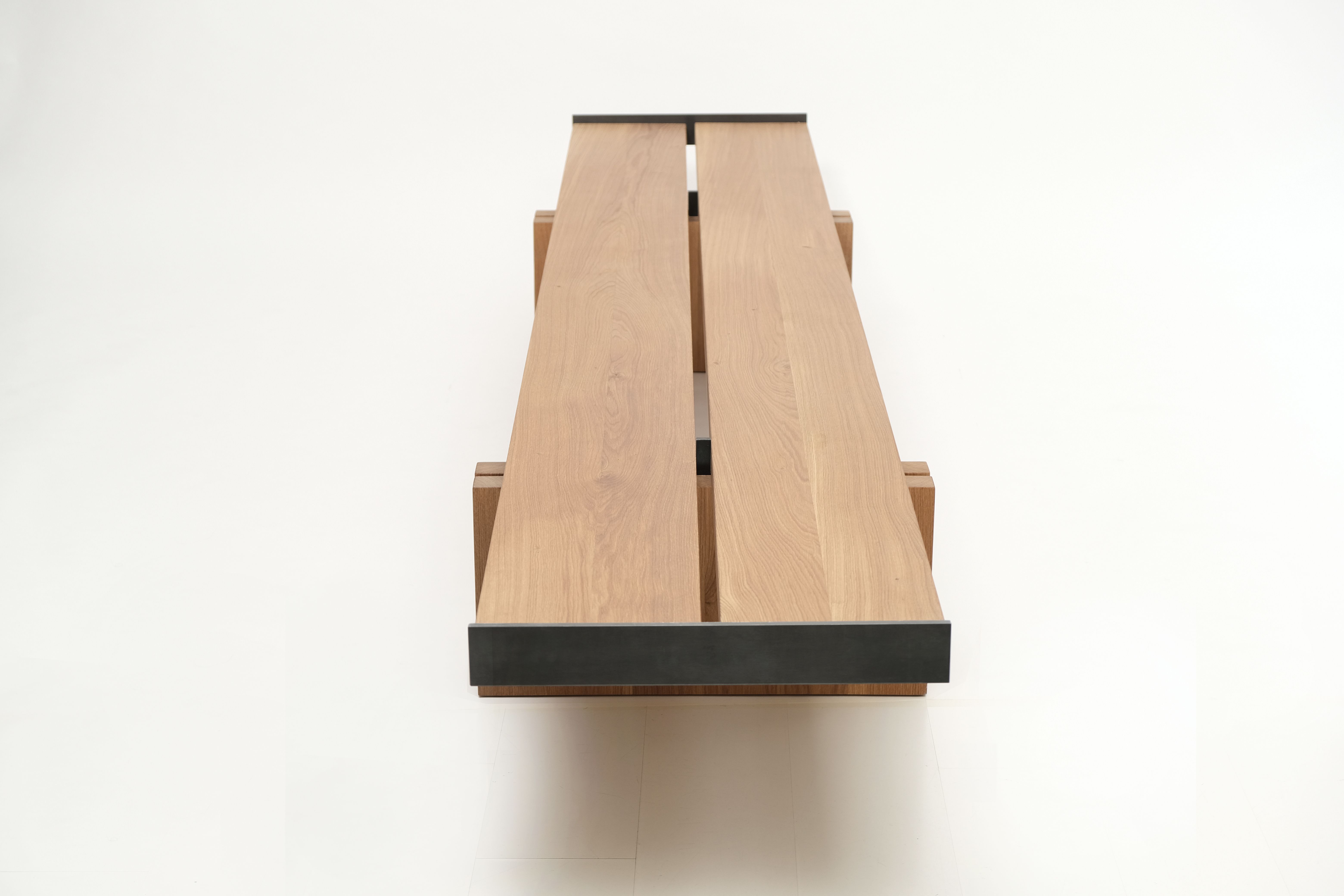 003 OSAKA BENCH | Studio Gardner