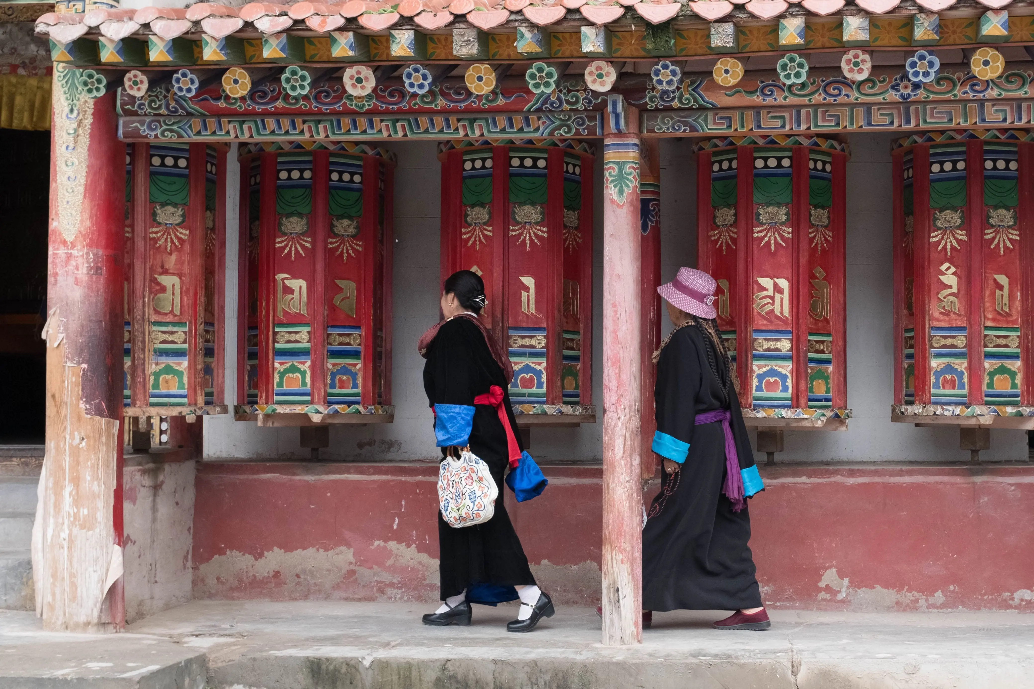 Visiting a Tibetan Monastery