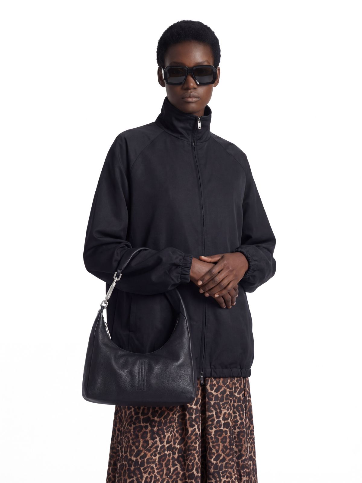 VIRTUAL TRY ON SHOOTING ON MODEL