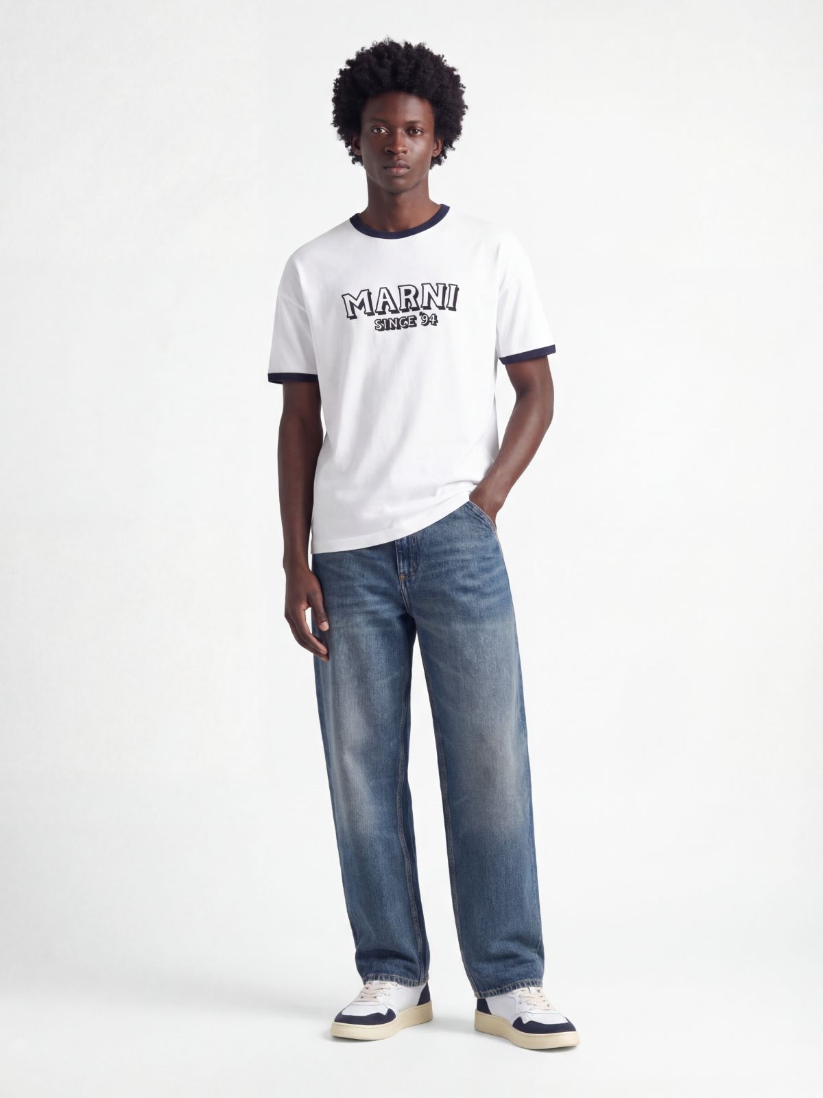 VIRTUAL TRY ON SHOOTING ON MODEL