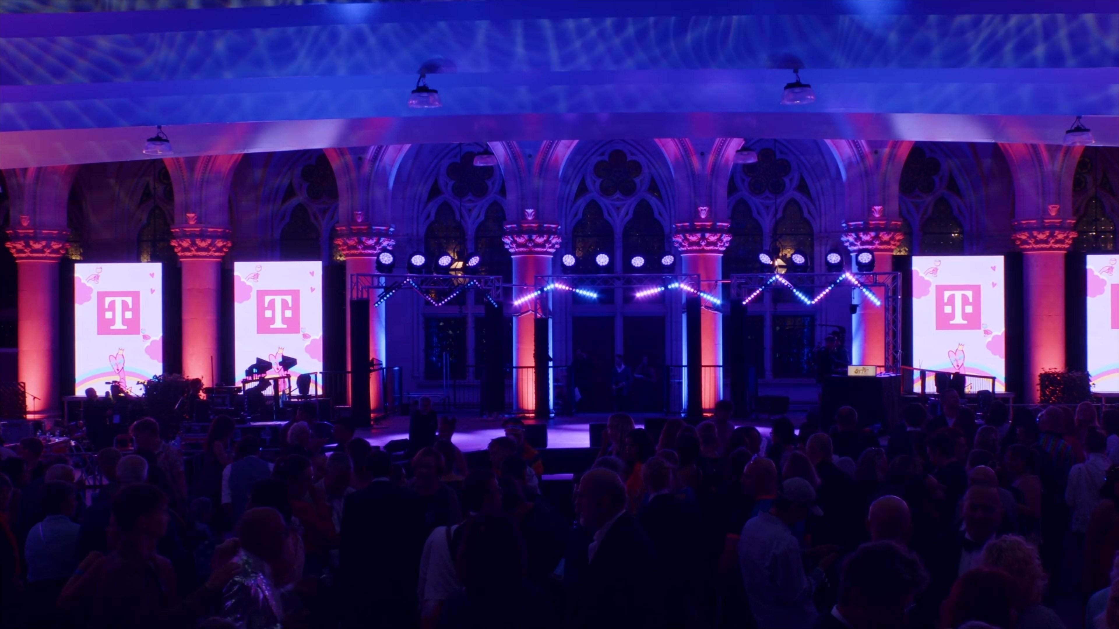 Diversity Ball Juraczka