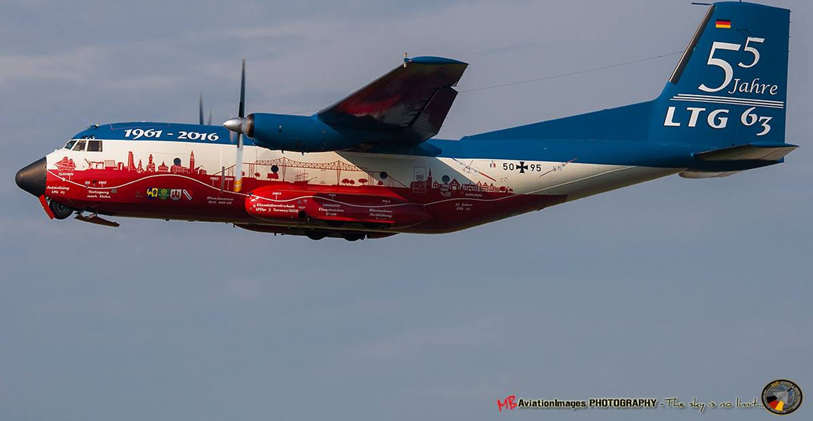 Transall C-160 des Lufttransportgeschwaders 63 auf dem Vorfeld in Hohn