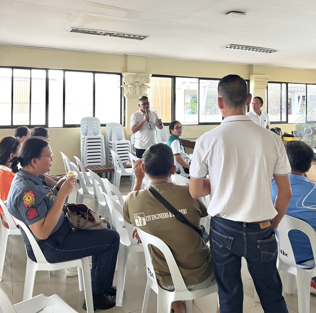 Public Scoping | Talamban – Envi-Comm facilitated a Public Scoping activity alongside Ceres Summit Corporation and representatives of the local community.