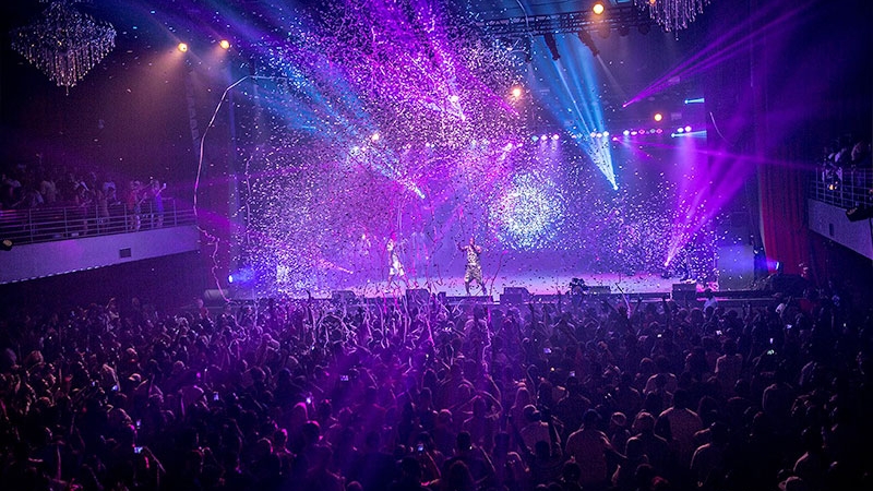 Coca Cola Roxy Collectiv Presents Producing Live Concerts And Events Across North America