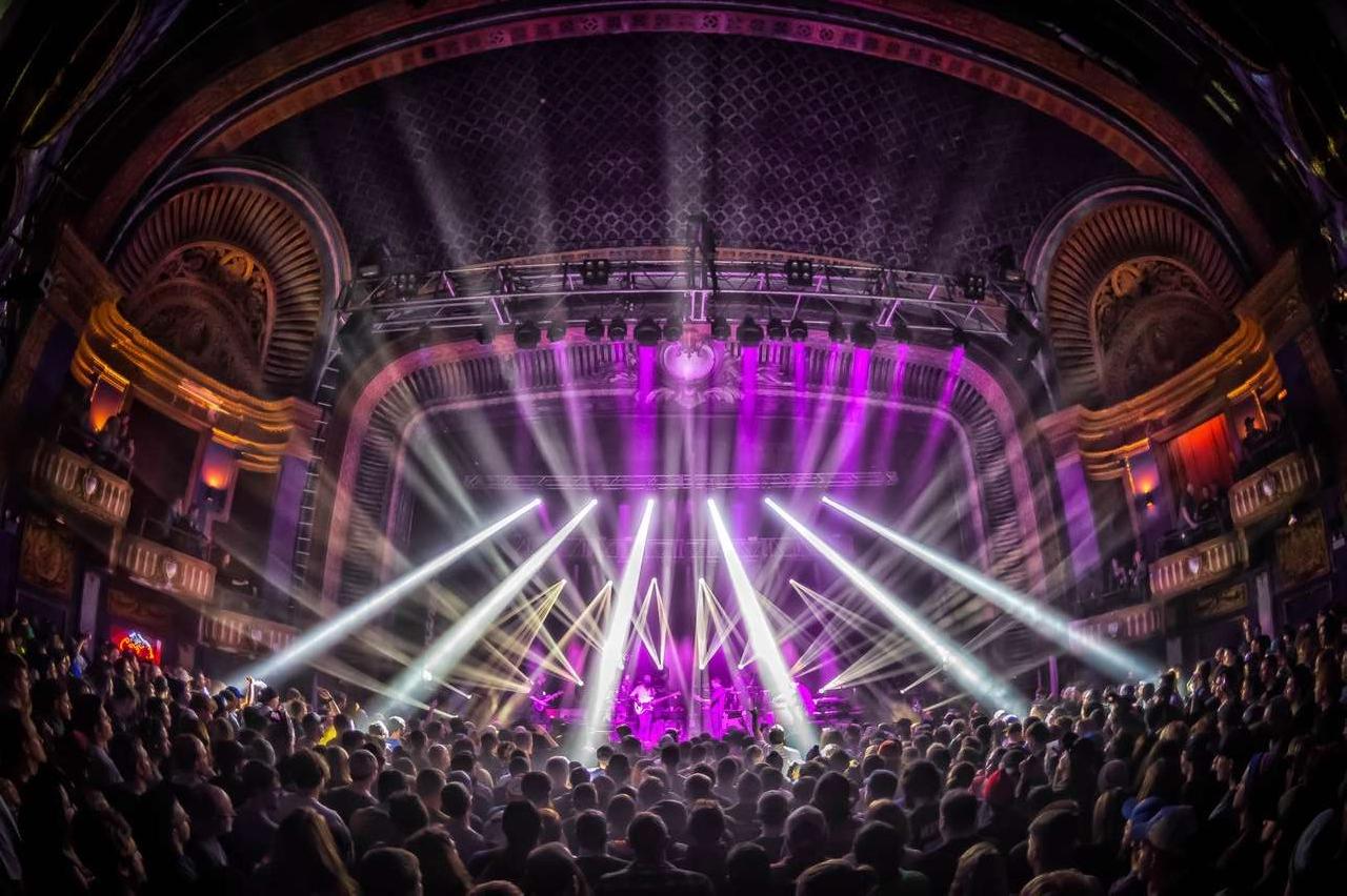 Riviera Theatre Chicago with crowd view from floor