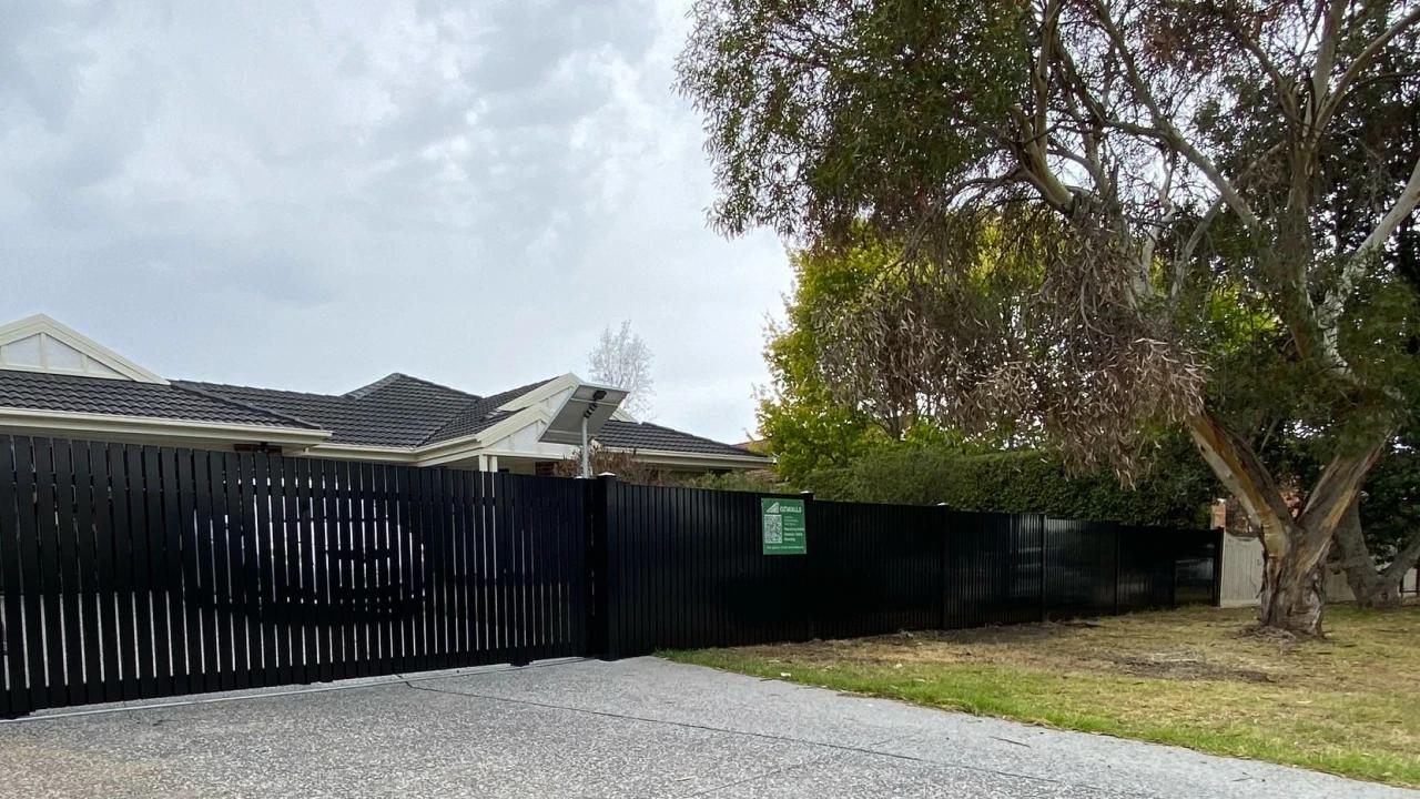 OzWalls - Metal & Aluminium Fencing