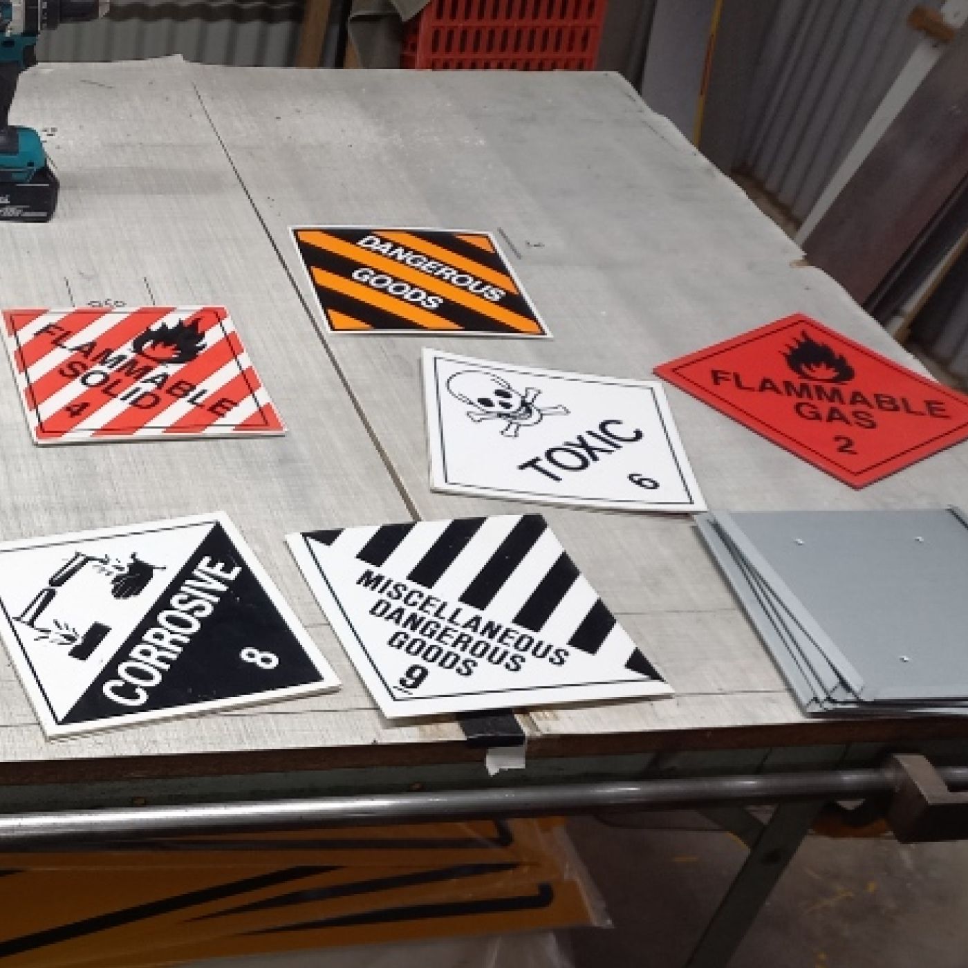 Truck and Road Signs - Workshop 2
