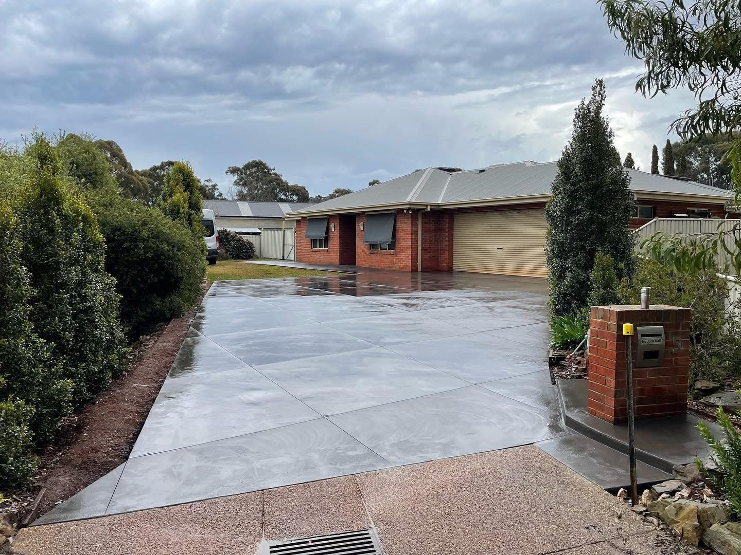 Concrete Concepts - Driveway 04