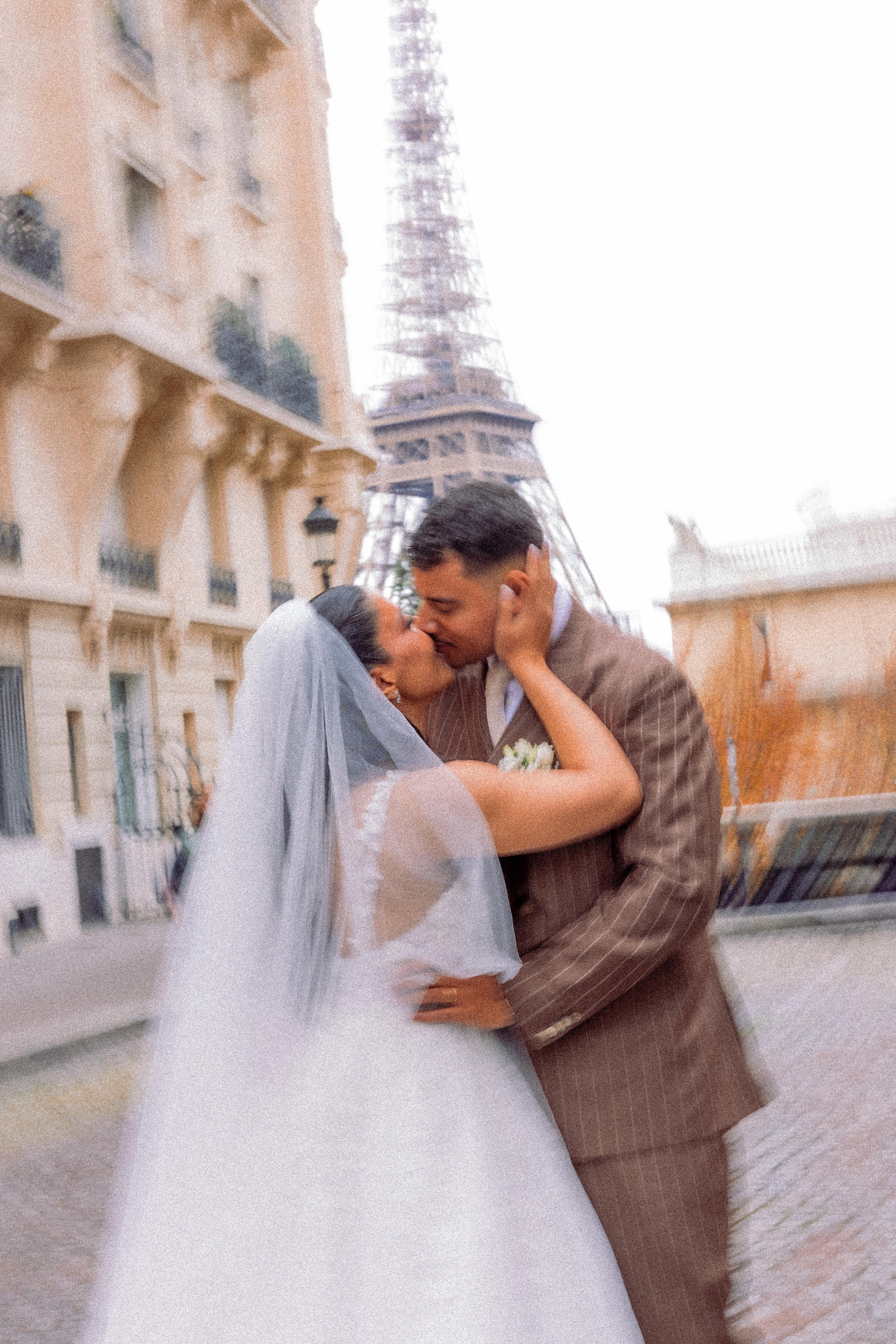 Wedding of Marie Ange & William — Pavillon DOR — love story