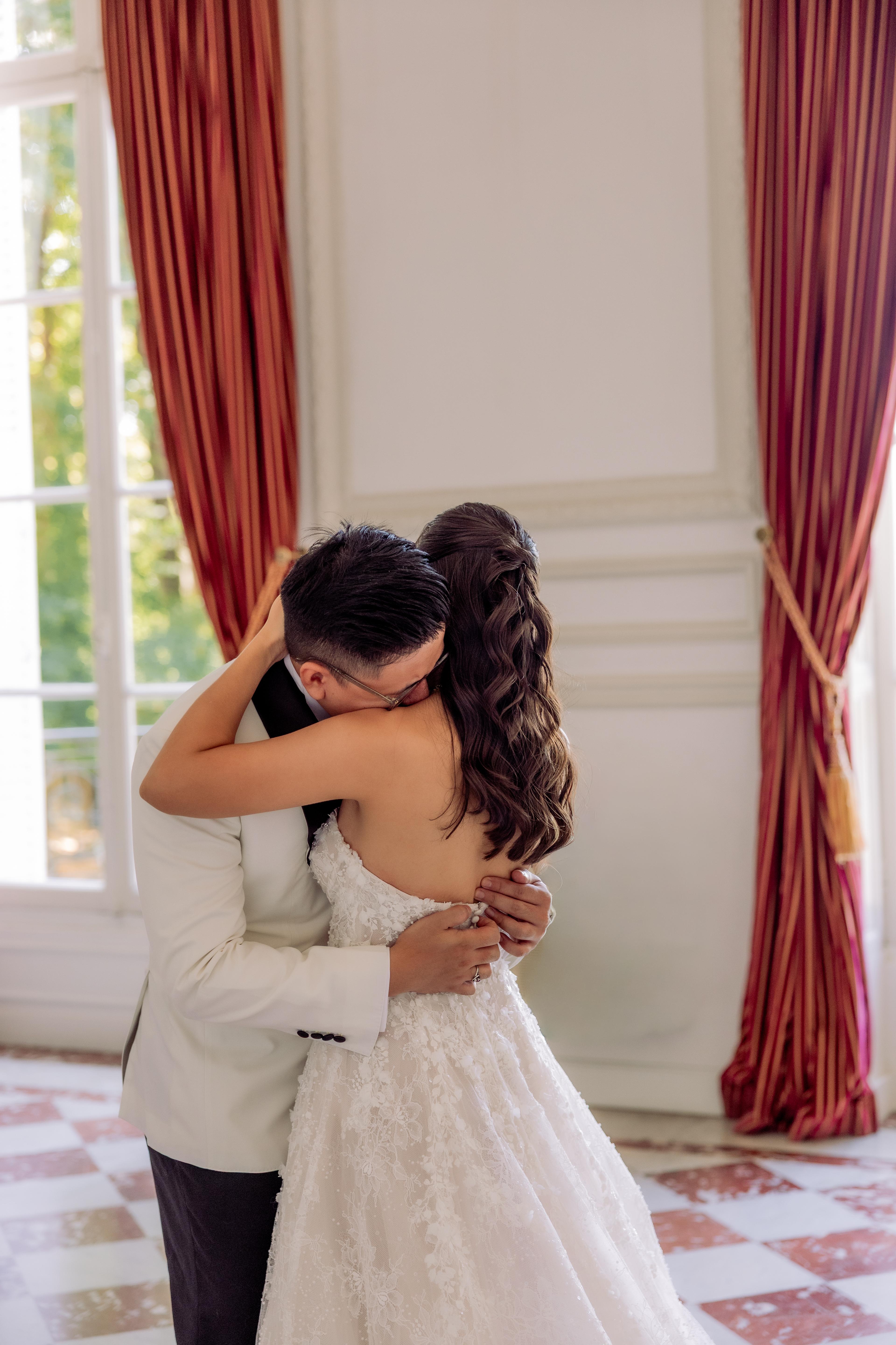 Wedding of Jacky & Anaïs — Château de Santeny — preparatif