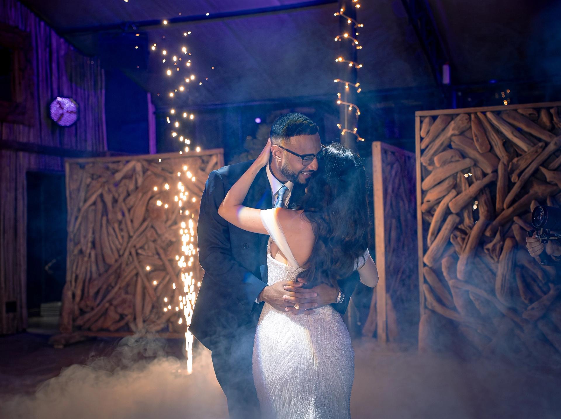 Wedding of Loïc & Sandra — L’Orangerie de l’Orée du Bois — soiree