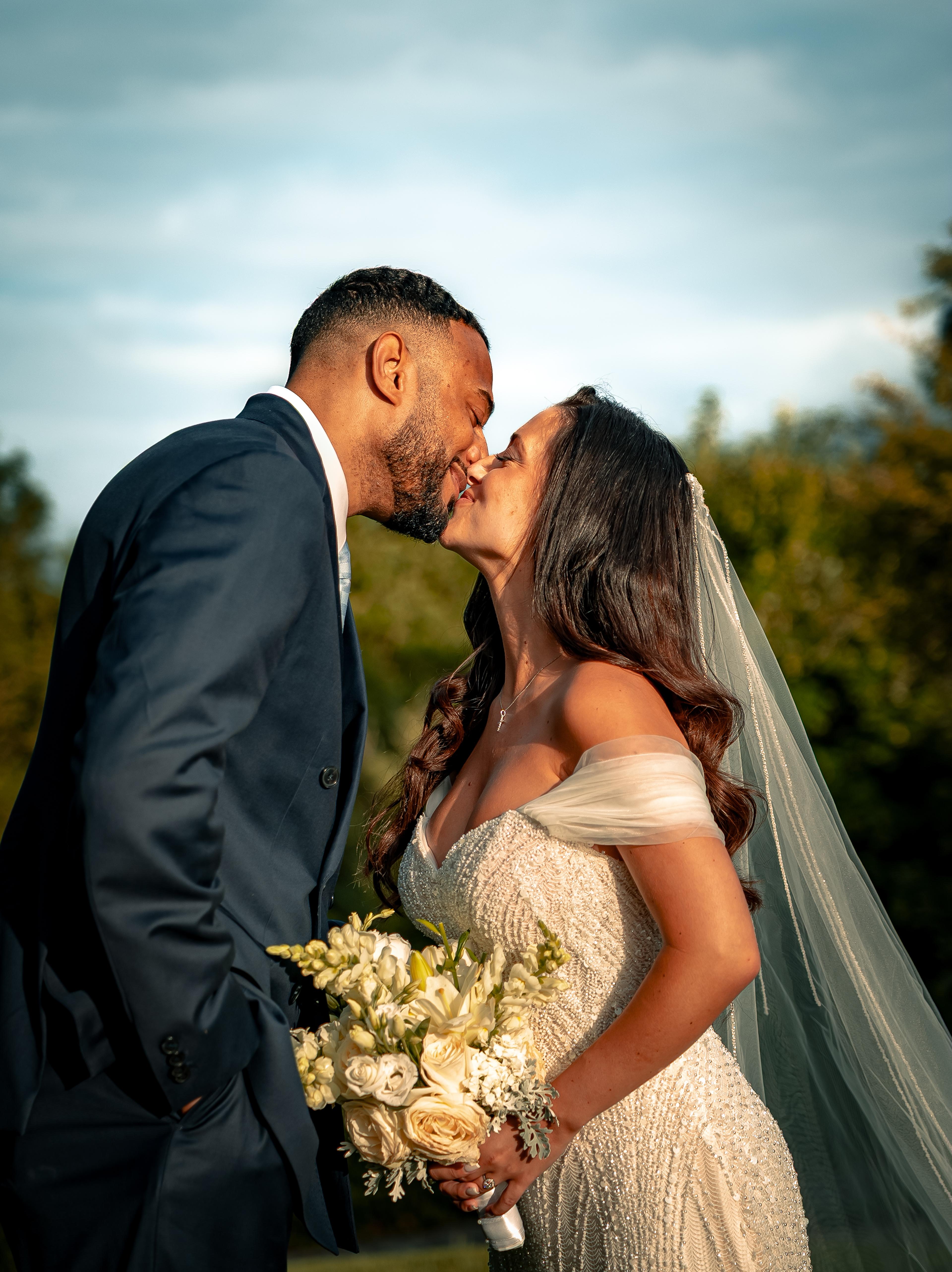 Wedding of Loïc & Sandra — L’Orangerie de l’Orée du Bois — love story
