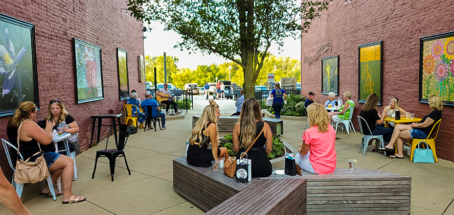 East Alley in Three Rivers, Michigan
