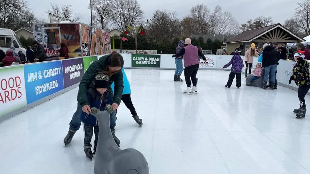 Winter Wonderland LaPark Ice Skating Rink