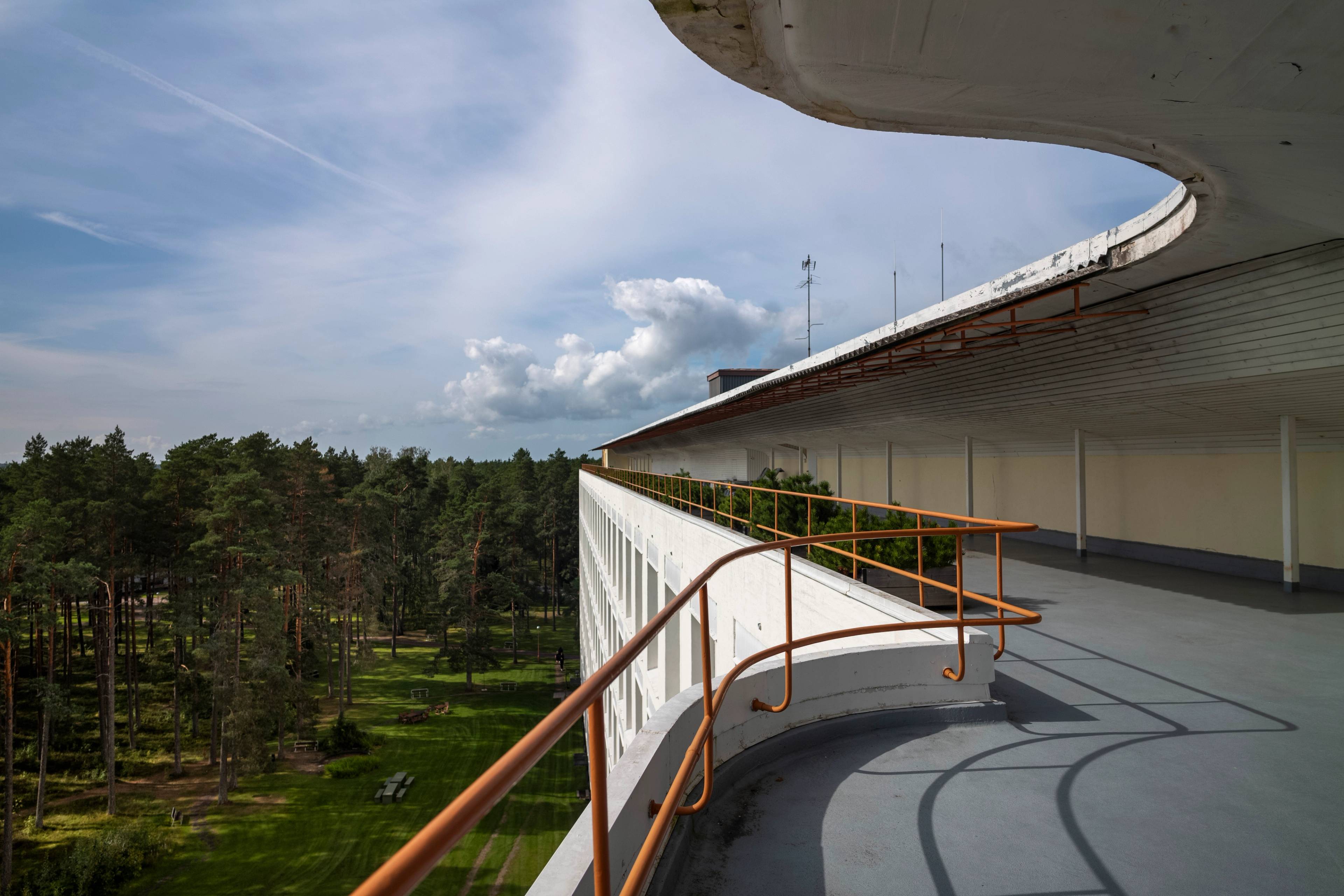 Paimio sanatorium balcony