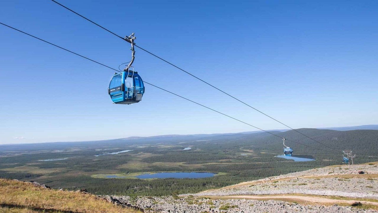 Gondola ride in Pallas