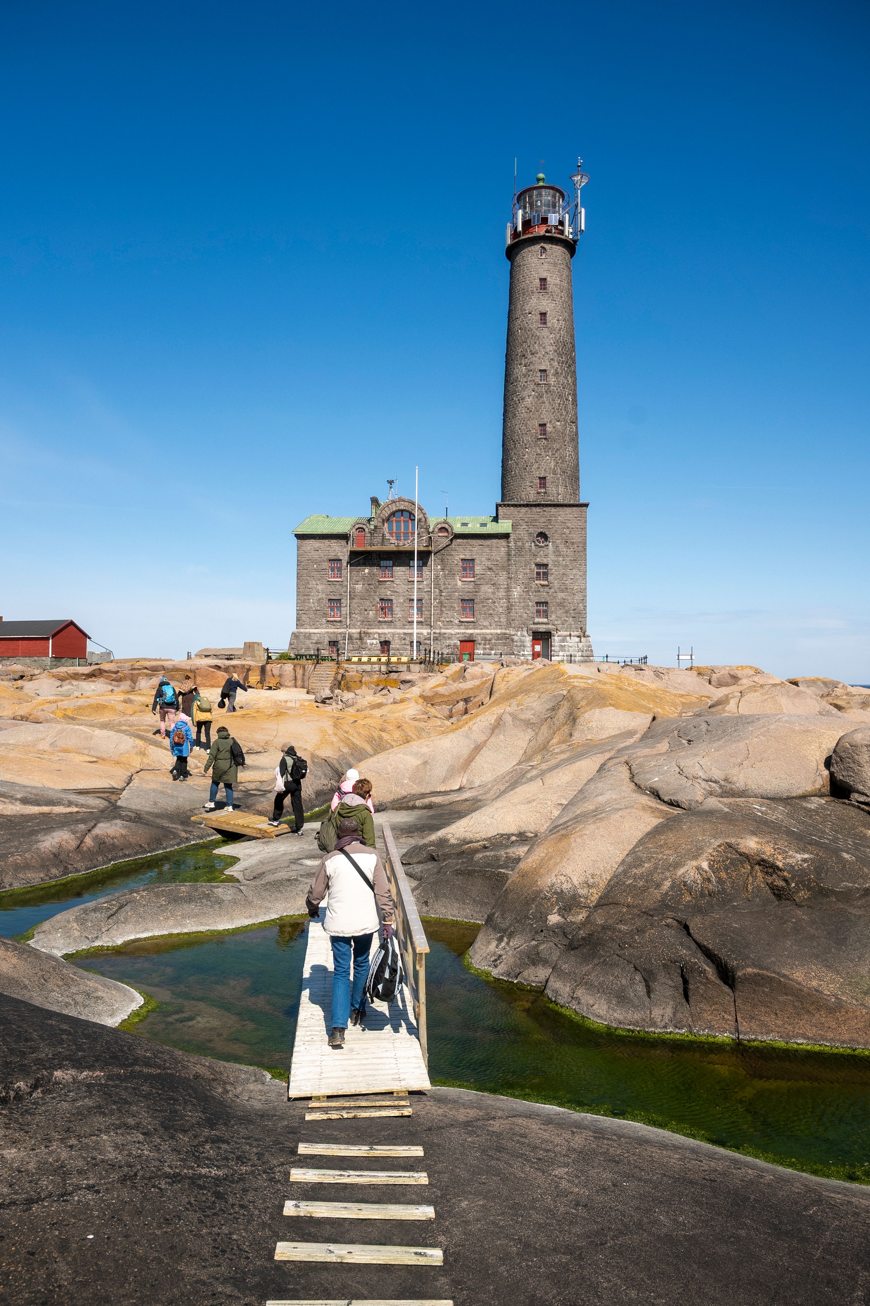 Arriving to Bengtskär lighthouse.