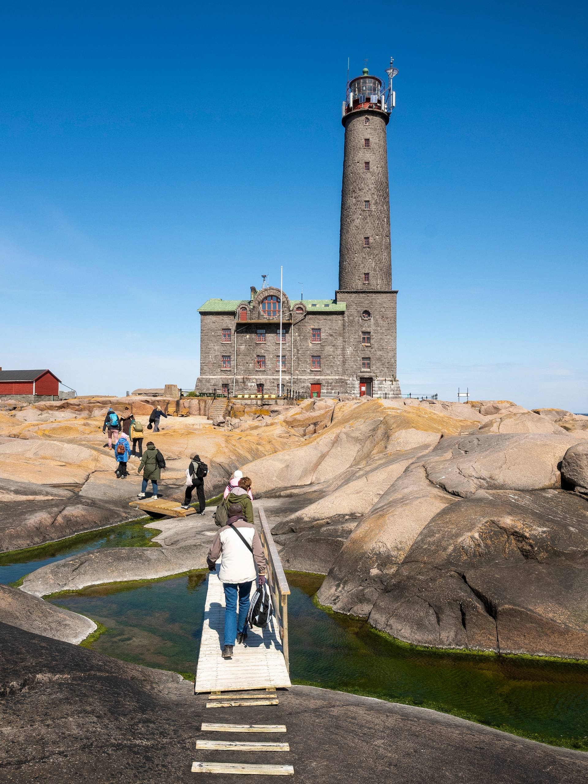 Arriving to Bengtskär lighthouse.