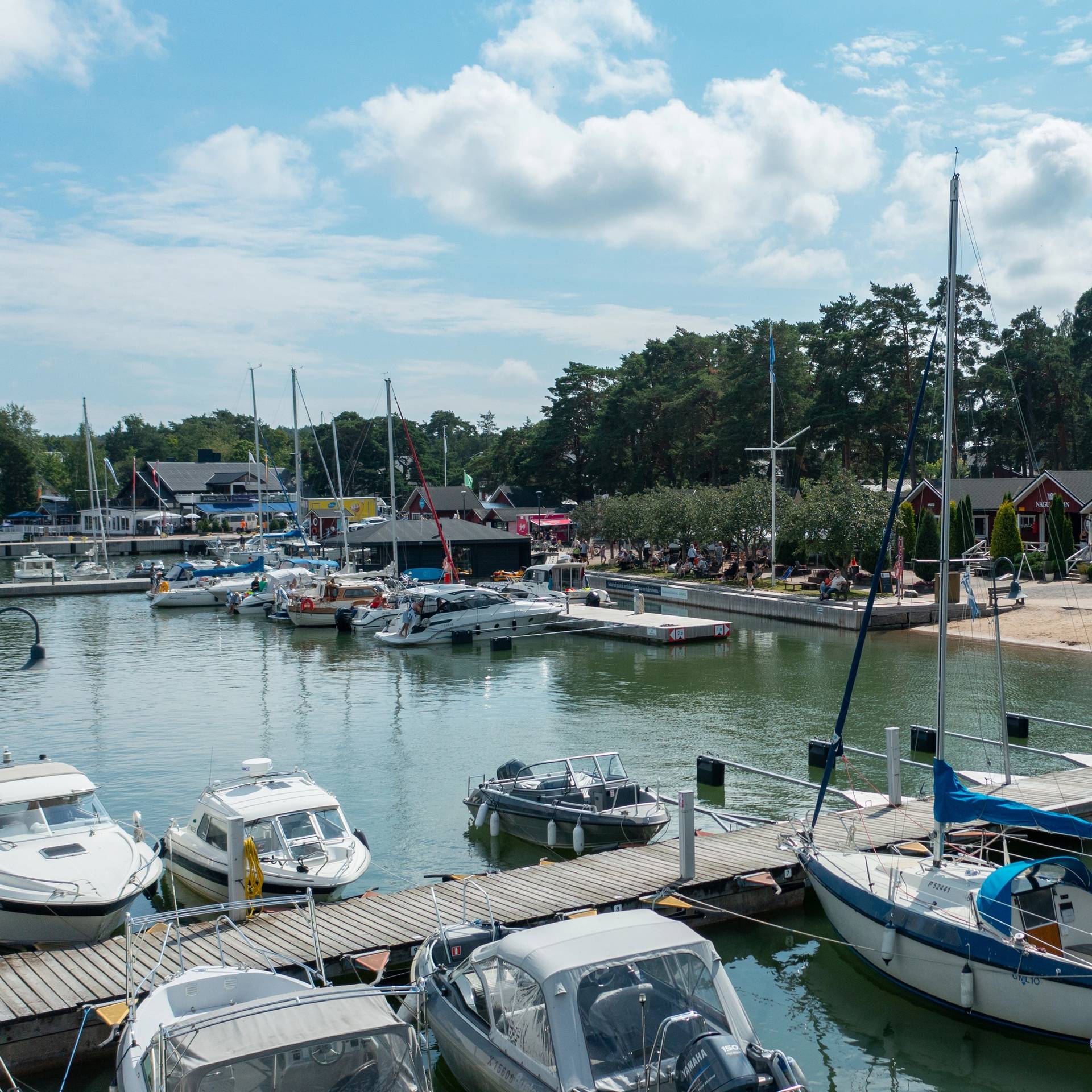 A harbour in Nauvo.