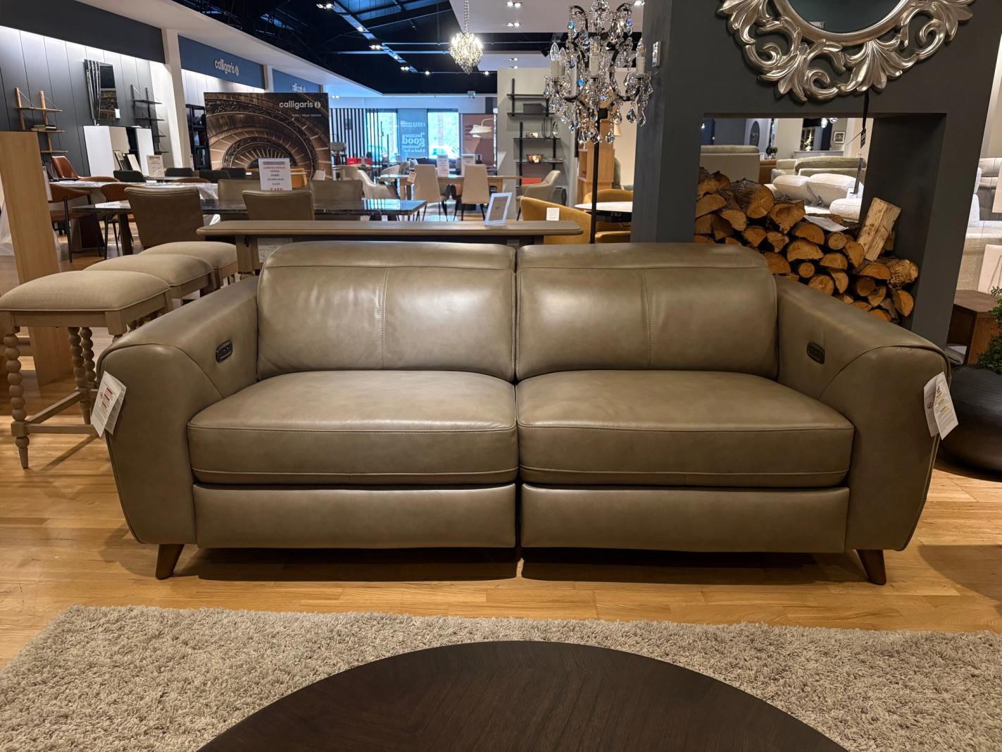 Nest Space – Mai 3 Seater & 2 Seater Electric, view 1