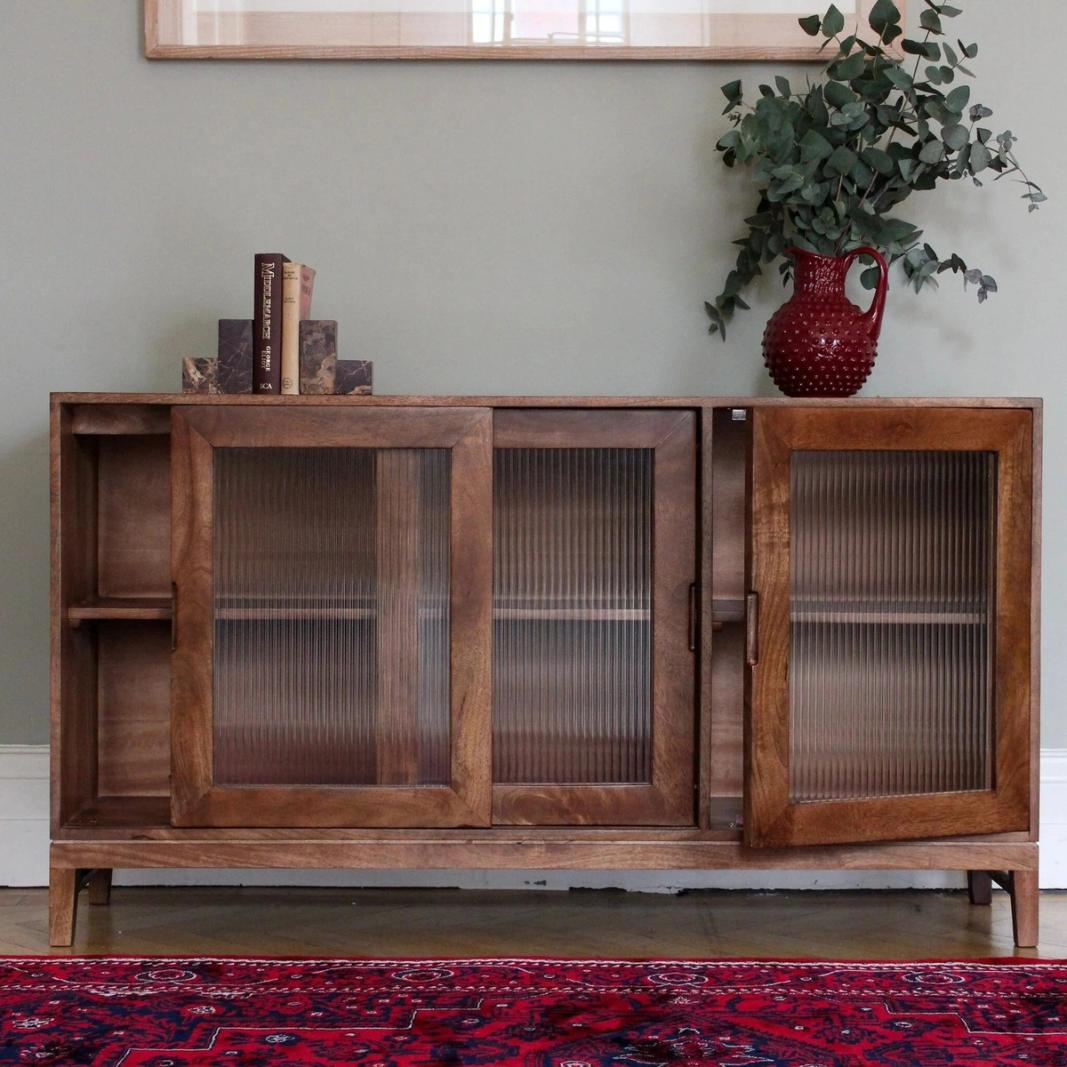 Oriana B - Bourn sideboard, view 2