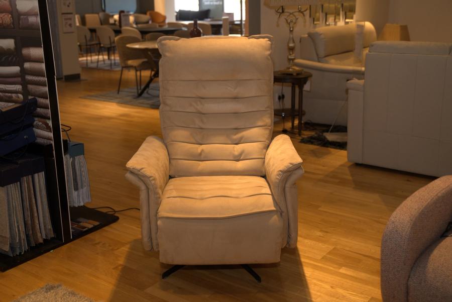 Calia Italia - Jupiter Double Riser Recliner Chair