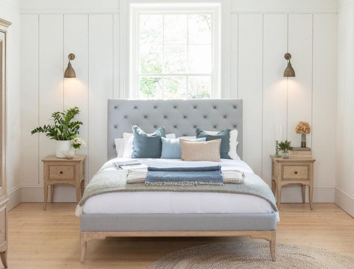 Willis & Gambier – 5 Ft Toulon Bedframe