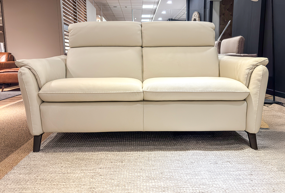 Nicoletti – Falabella 2 Seater Sofa Static