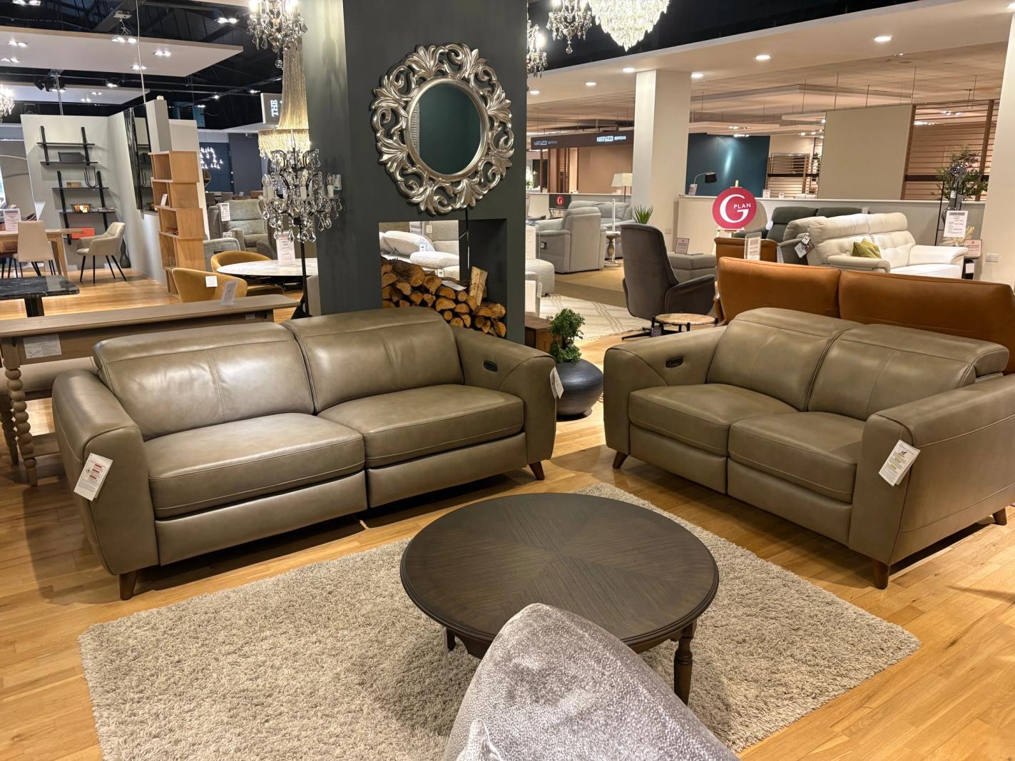 Nest Space – Mai 3 Seater & 2 Seater Electric, view 3