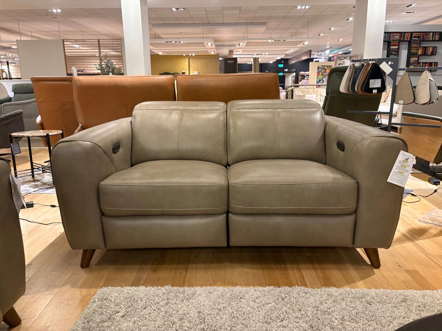 Nest Space – Mai 3 Seater & 2 Seater Electric, view 2
