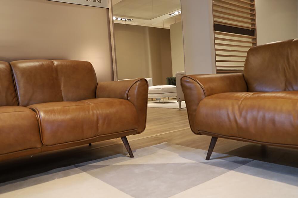 B993 - 3 + 2 Seater