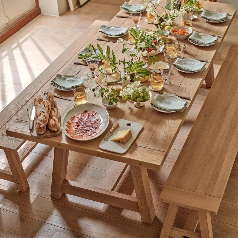 The Dining Collection