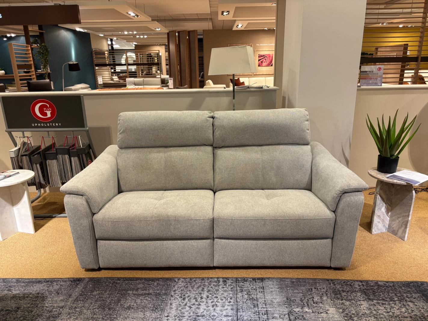 Nicoletti - Oakland 3 Seater Static & 2 Chairs
