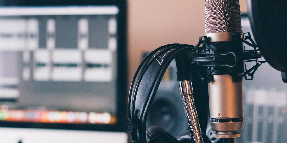 Cover Image for ماهو البودكاست وكيف تستفيد منه ؟