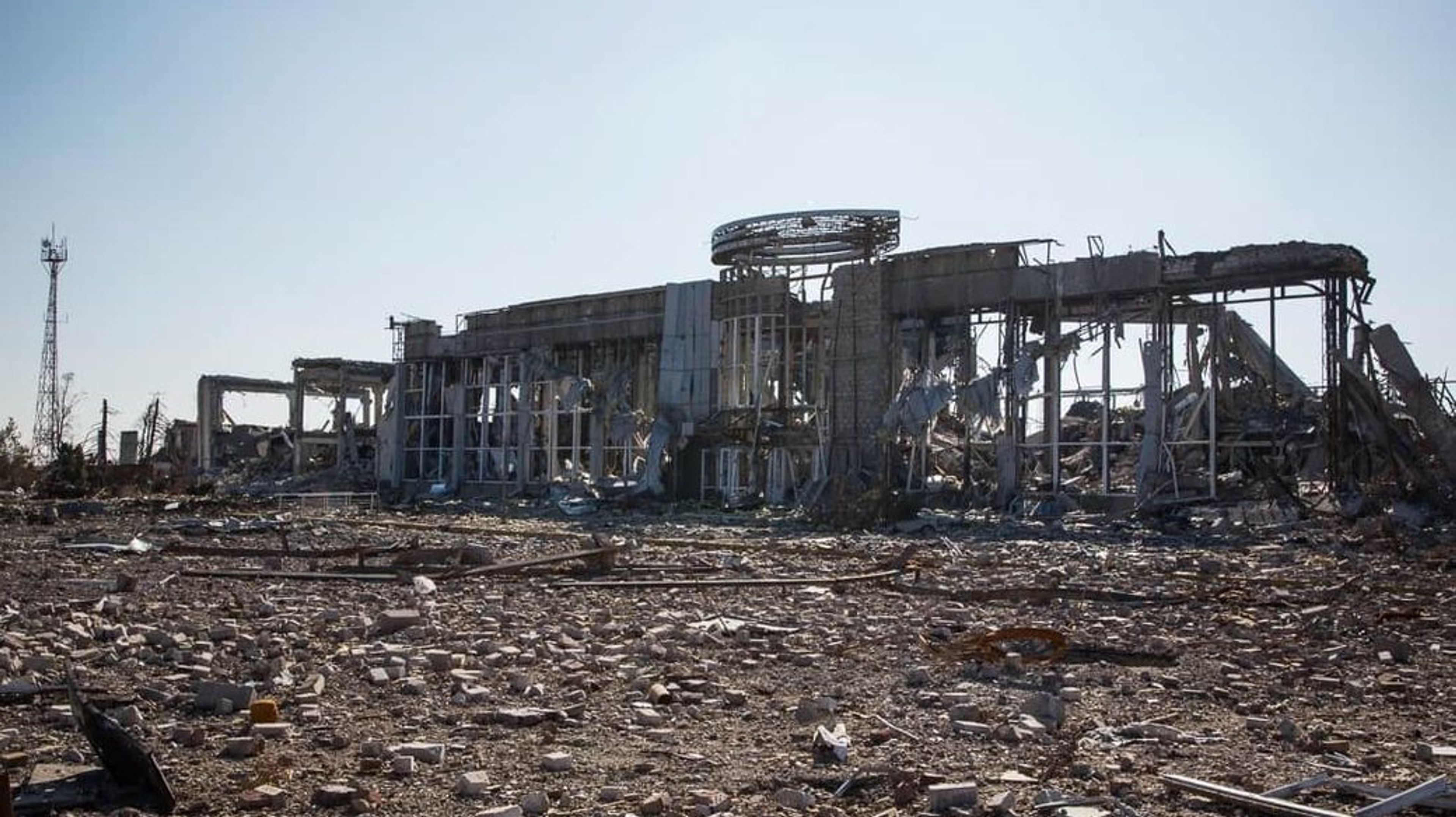 ЛУГАНСЬКИЙ АЕРОПОРТ 