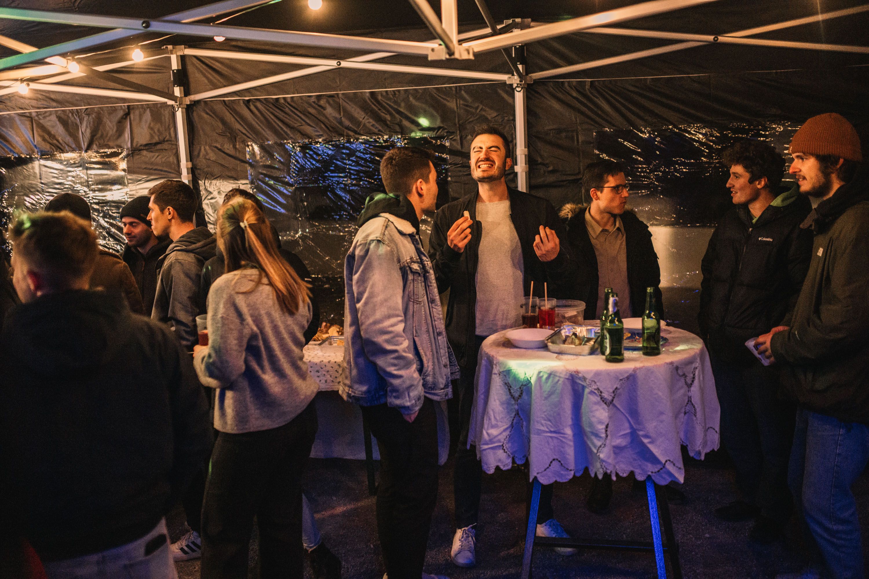 Standing tables