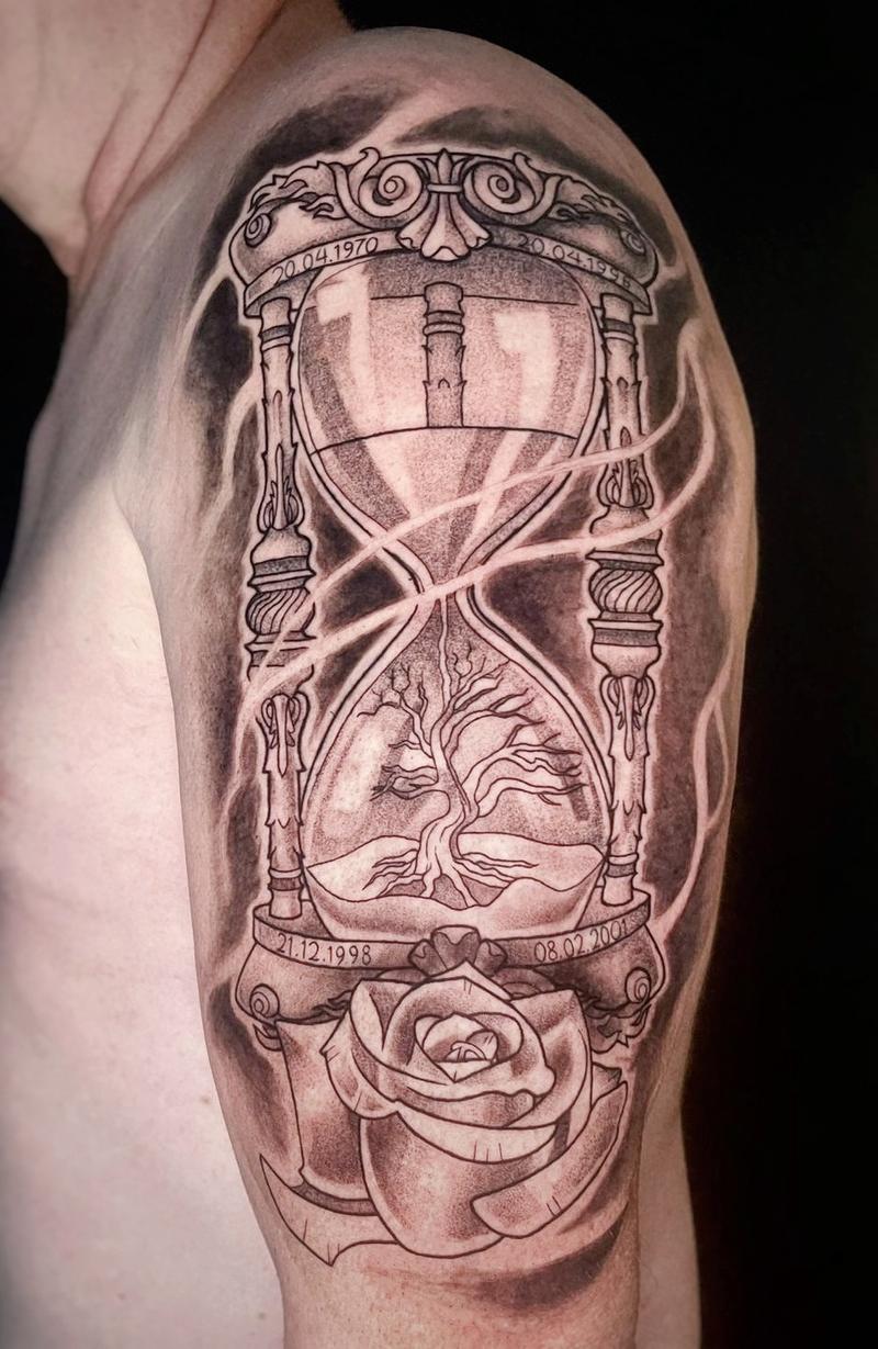 Hourglass Rose