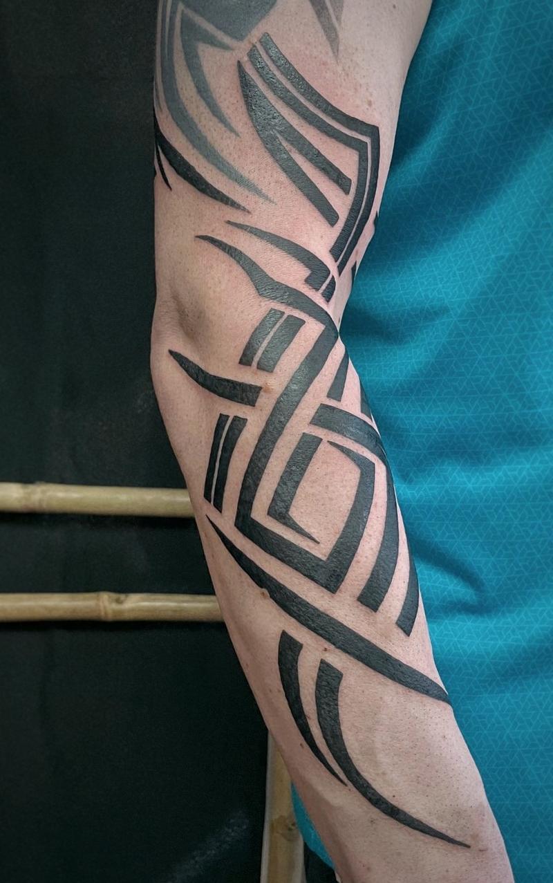 Freehand Tribal